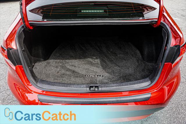 Used 2020 Toyota Corolla LE FWD image 31