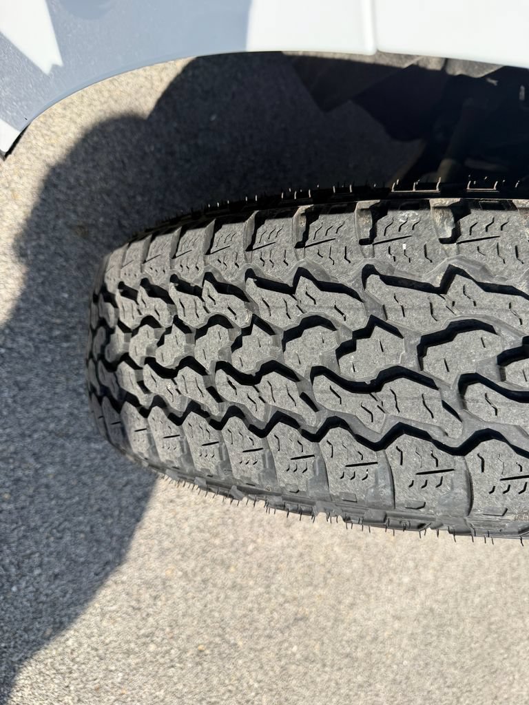Used 2025 Ford Maverick Tremor AWD/4WD image 12