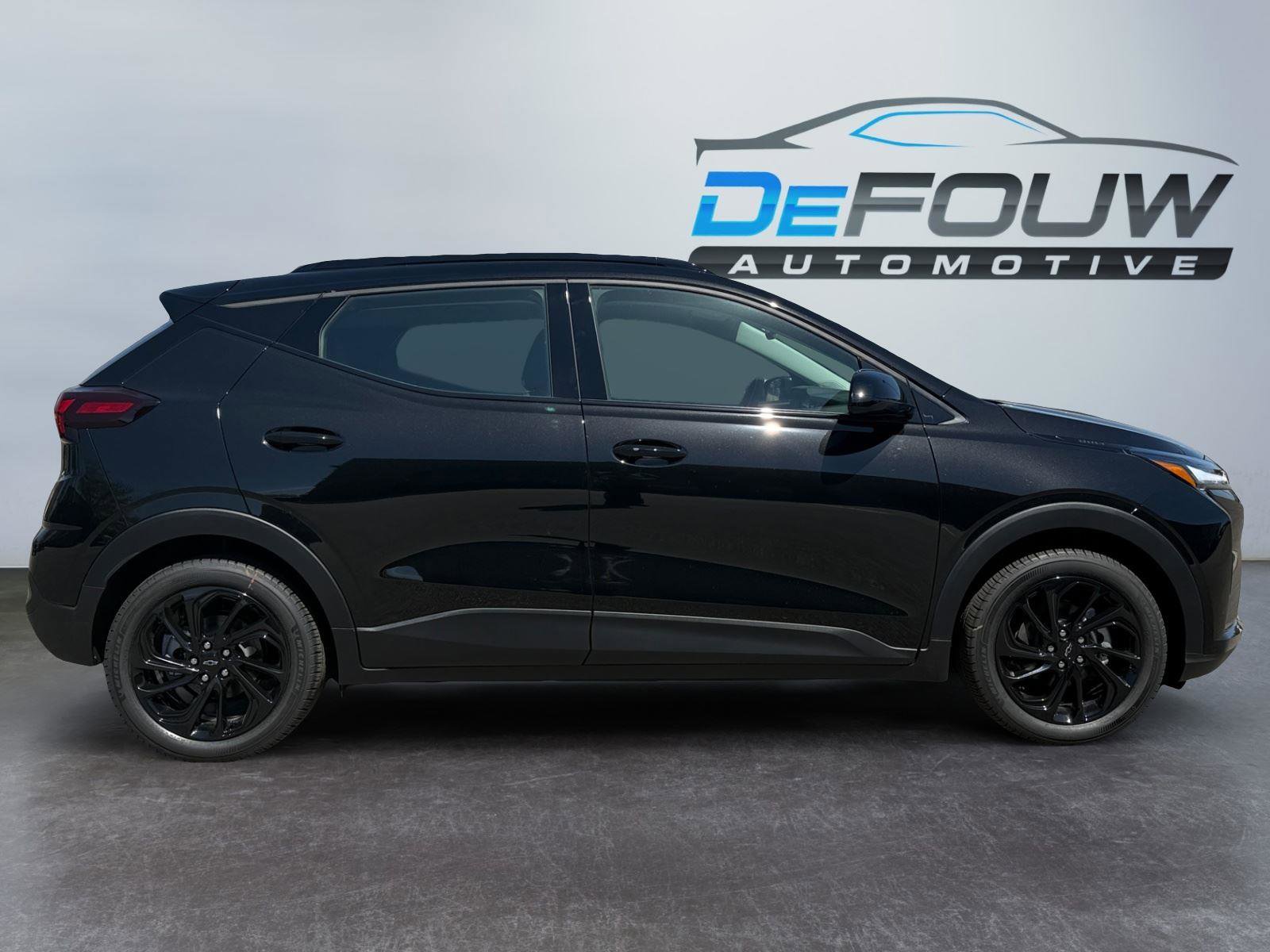 New 2027 Chevrolet Bolt RS FWD image 2