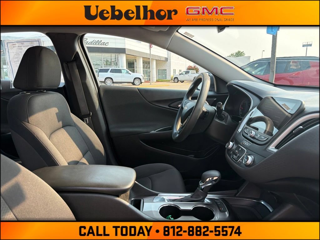Used 2021 Chevrolet Malibu LS w/ Driver Confidence Package II FWD video 2