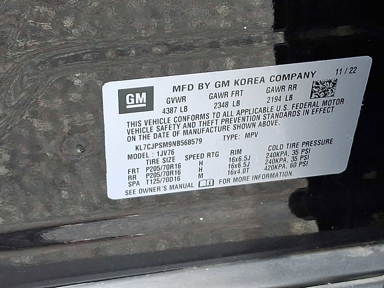 Used 2022 Chevrolet Trax LT w/ LT Convenience Package AWD/4WD image 26