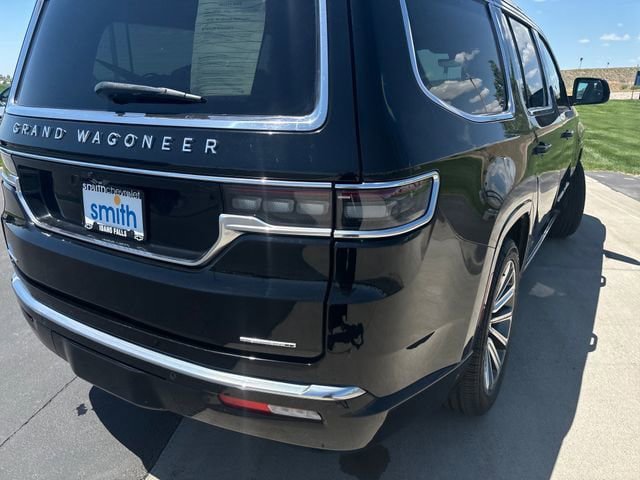 Used 2022 Jeep Grand Wagoneer Series I w/ Flexible Seating Group AWD/4WD image 32