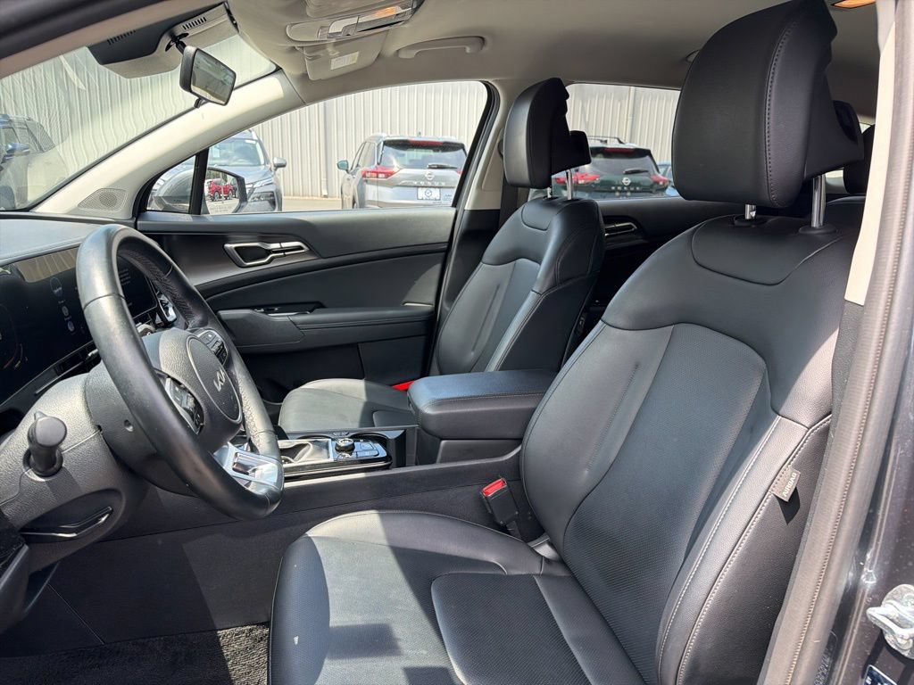 Certified 2024 Kia Sportage EX AWD/4WD image 19