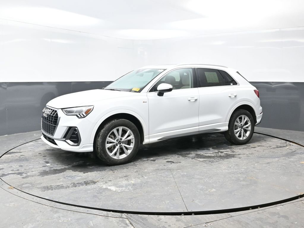 Used 2025 Audi Q3 2.0T Premium image 10