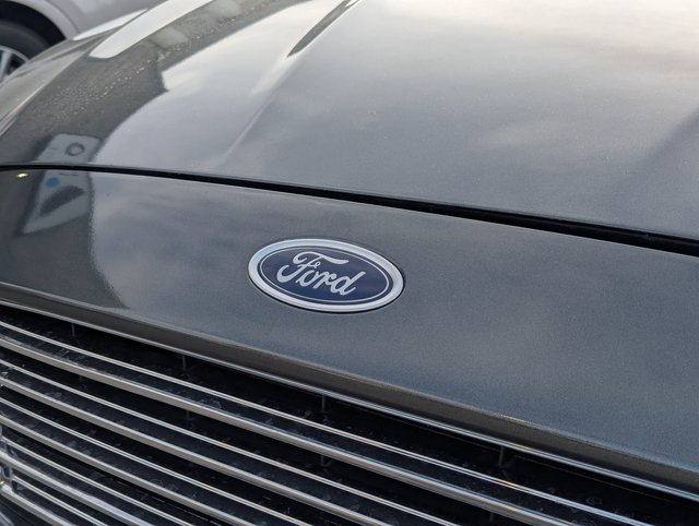 Used 2016 Ford Fusion SE image 10