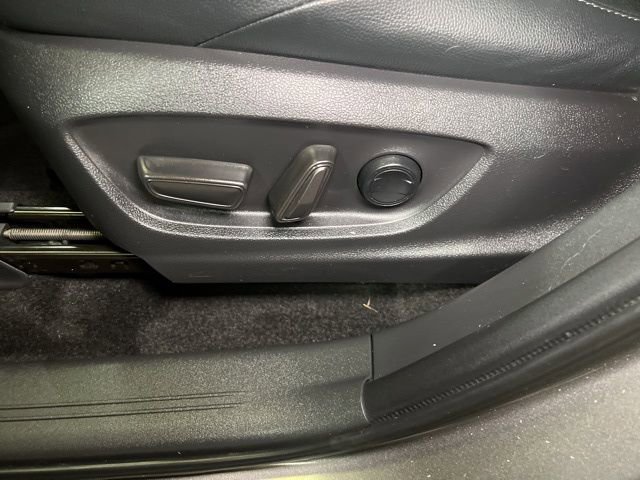 Used 2023 Subaru Solterra Limited image 52