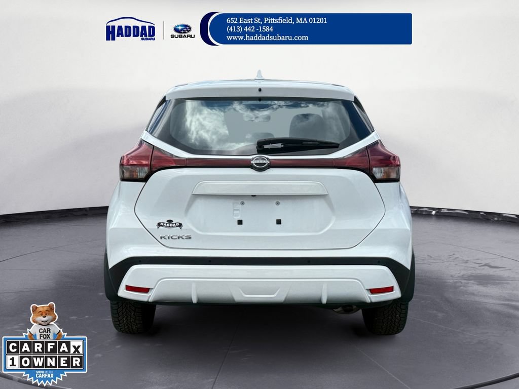 Used 2022 Nissan Kicks S w/ Interior Electronics Package FWD image 4