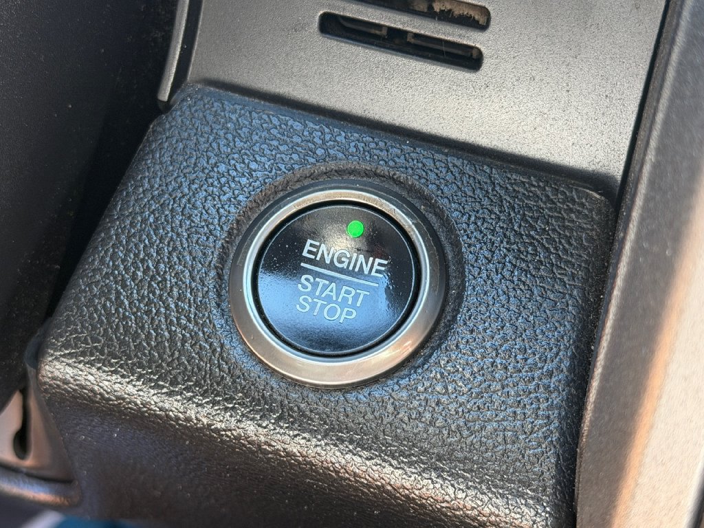 Used 2018 Ford F150 Raptor w/ Equipment Group 802A Luxury AWD/4WD image 30