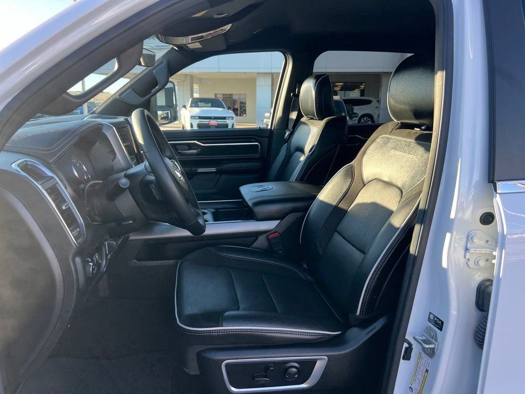 Used 2025 RAM 1500 Laramie w/ Trailer Tow Group AWD/4WD image 28