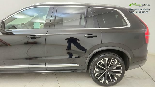 Used 2026 Volvo XC90 B5 Plus w/ Protection Package AWD/4WD image 23
