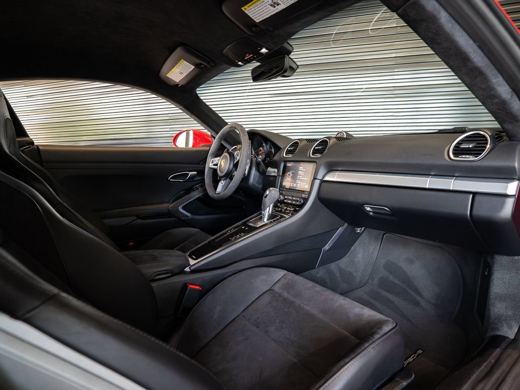 Certified 2018 Porsche 718 Cayman GTS RWD image 27