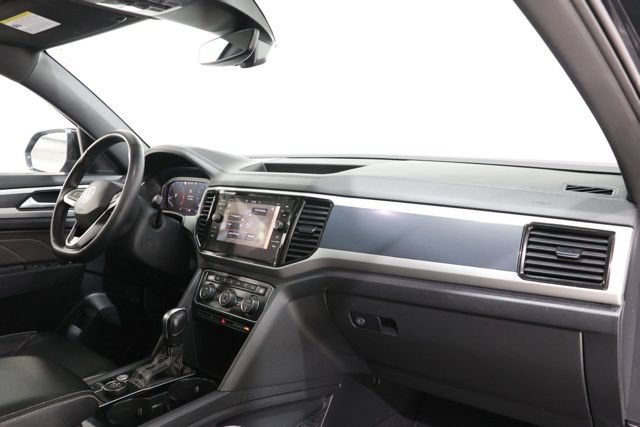 Used 2021 Volkswagen Atlas Cross Sport SEL Premium R-Line AWD/4WD image 17