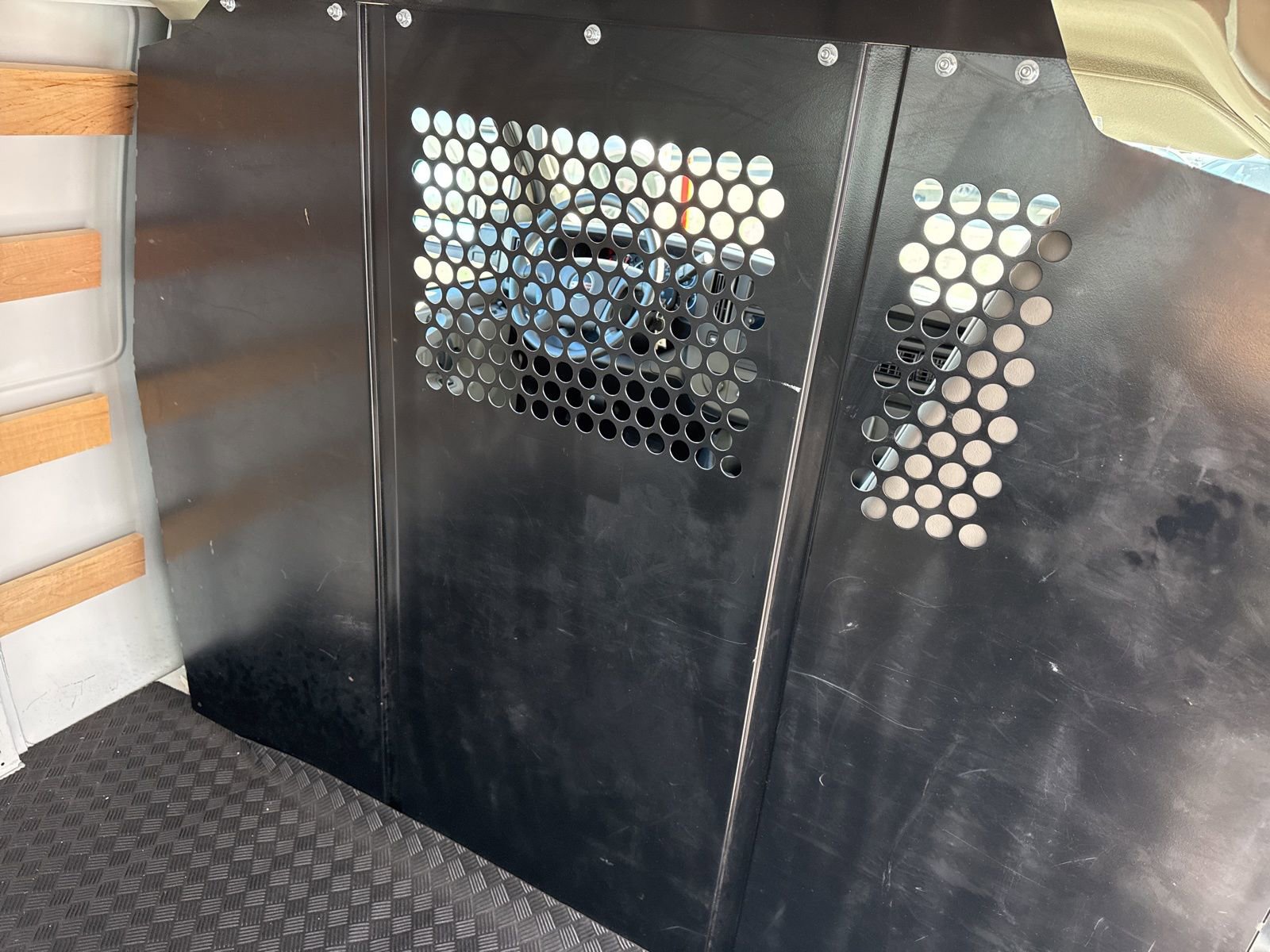 Used 2024 GMC Savana 2500 w/ Driver Convenience Package image 15