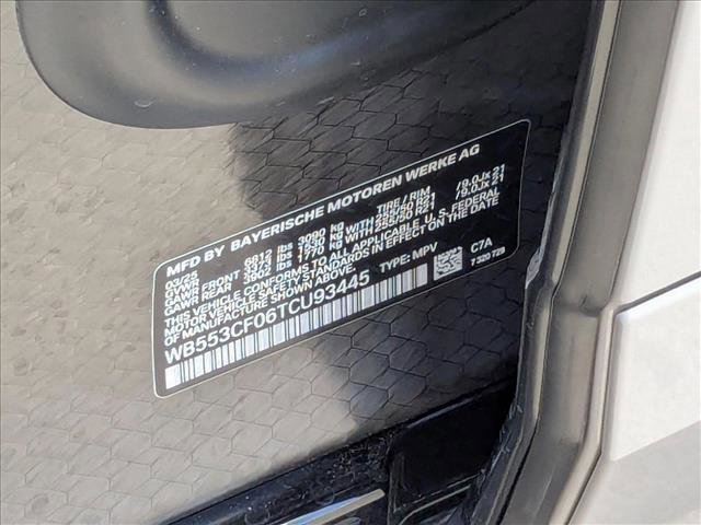 Used 2026 BMW iX xDrive60 image 18