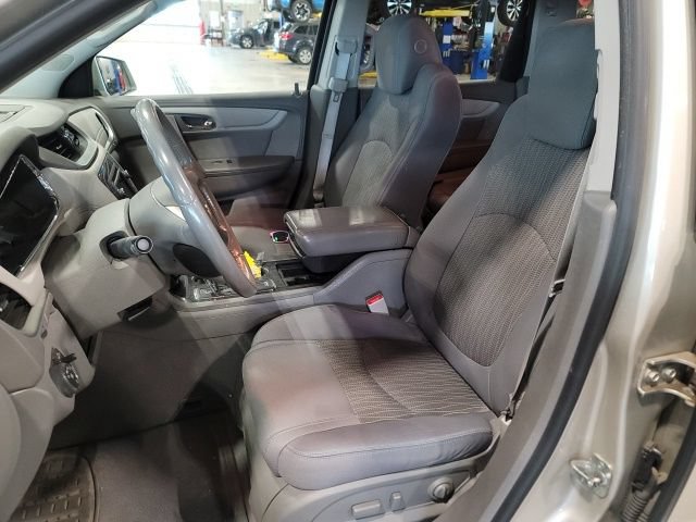 Used 2013 Chevrolet Traverse LT w/ All-Star Edition AWD/4WD image 11