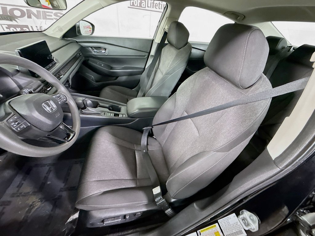 Used 2023 Honda Accord EX image 24