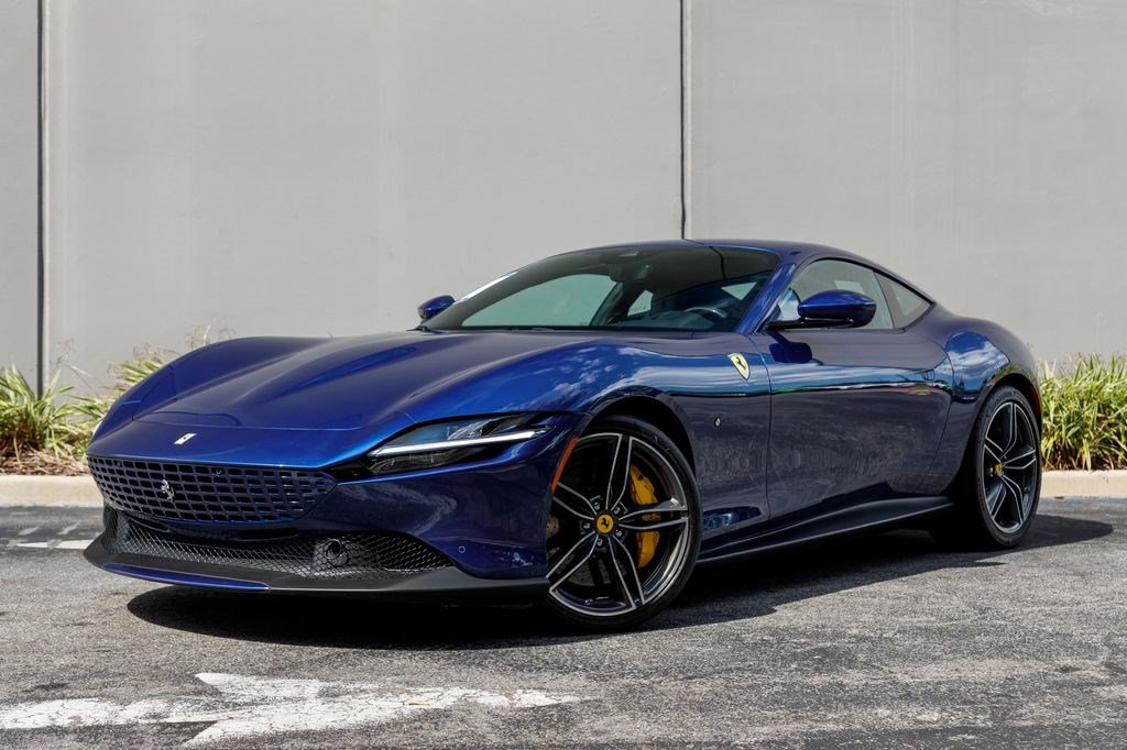 Used 2023 Ferrari Roma RWD image 43