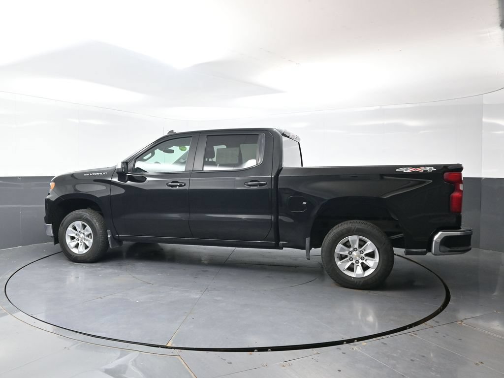 Used 2025 Chevrolet Silverado 1500 LT AWD/4WD image 10