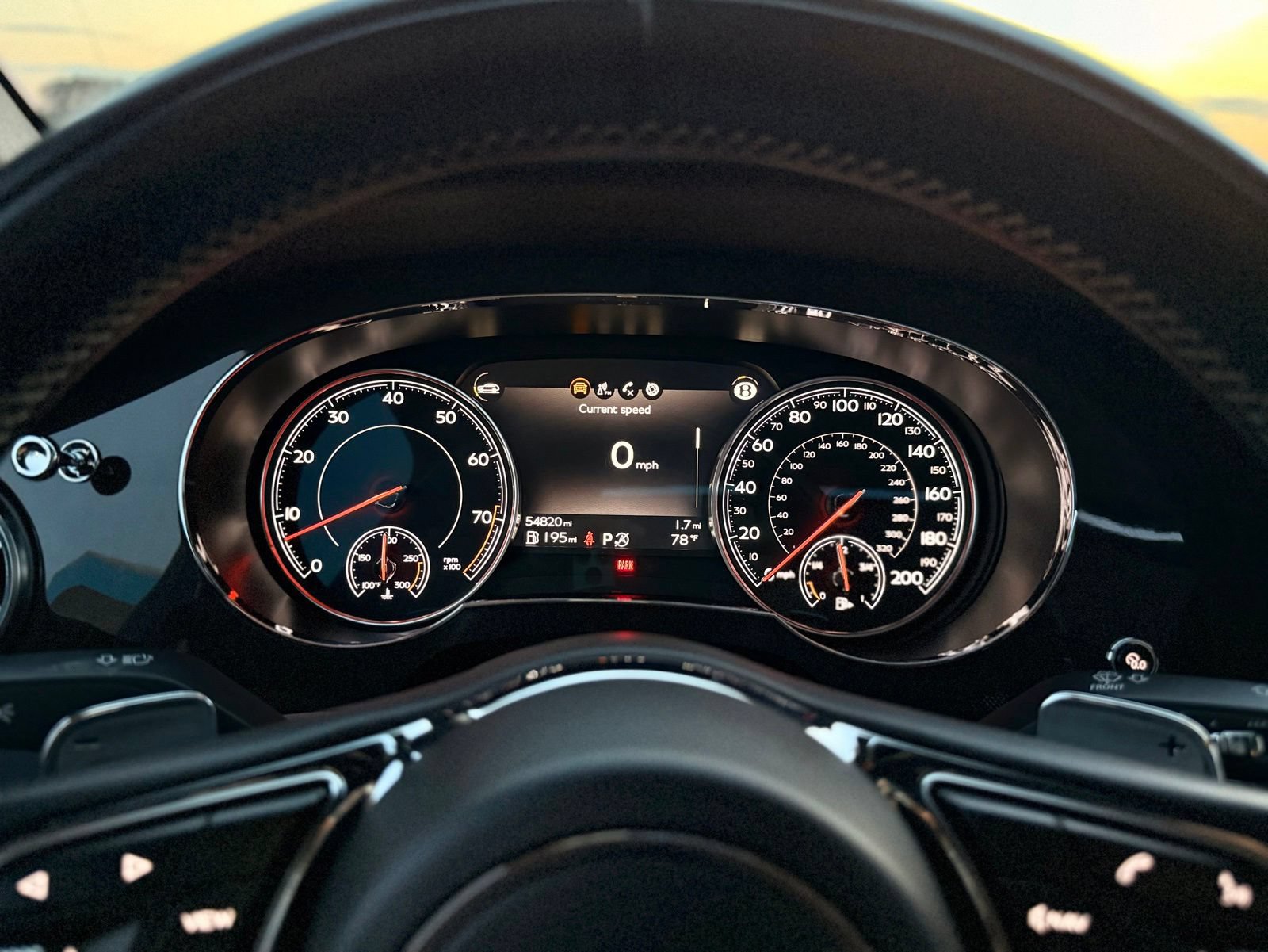 Used 2019 Bentley Bentayga AWD/4WD image 47