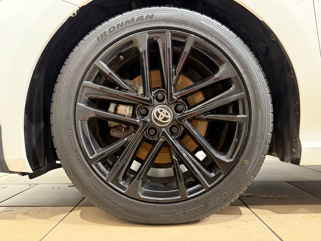 Certified 2025 Toyota Camry SE FWD image 7