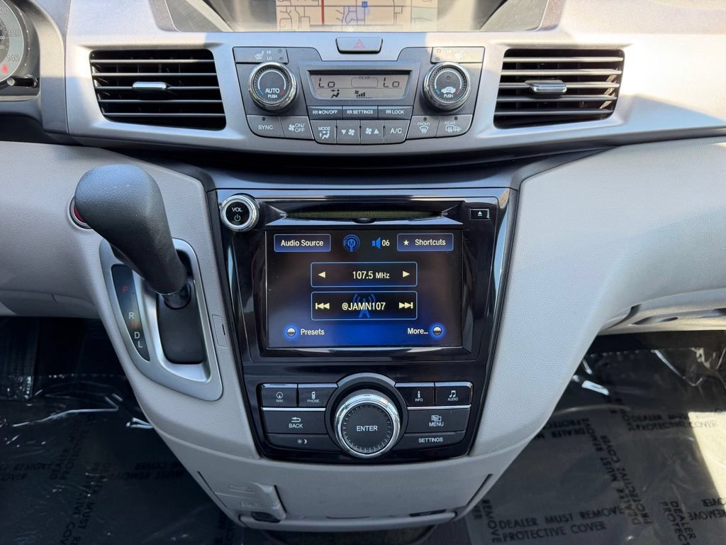 Used 2015 Honda Odyssey EX-L image 22