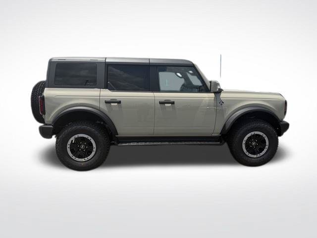 New 2026 Ford Bronco Outer Banks w/ Sasquatch Package AWD/4WD image 8