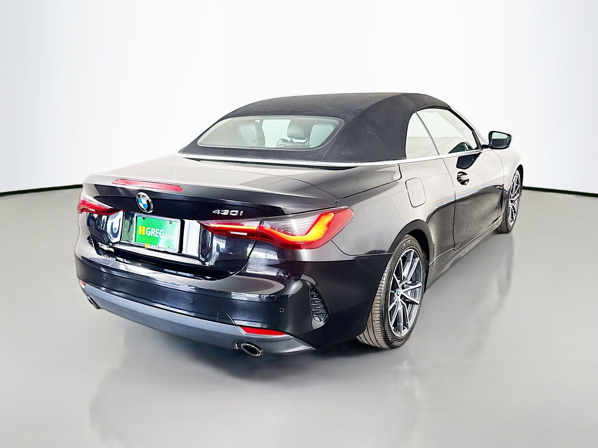Used 2022 BMW 430i Convertible RWD image 10
