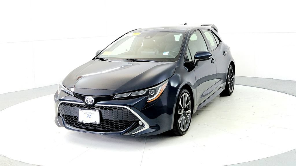 Certified 2019 Toyota Corolla XSE w/ Carpet Mat Package FWD image 2