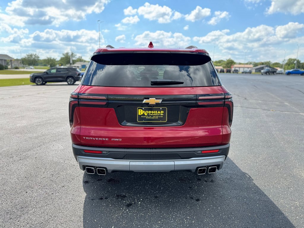 New 2025 Chevrolet Traverse LT image 4