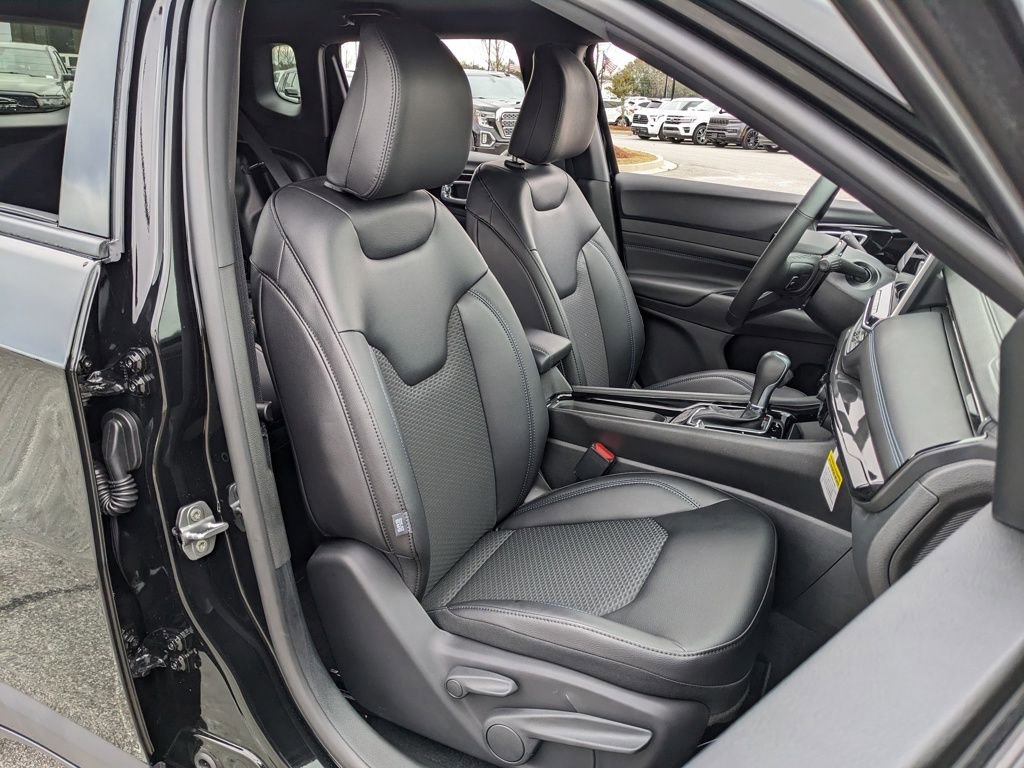 New 2026 Jeep Compass Latitude image 45