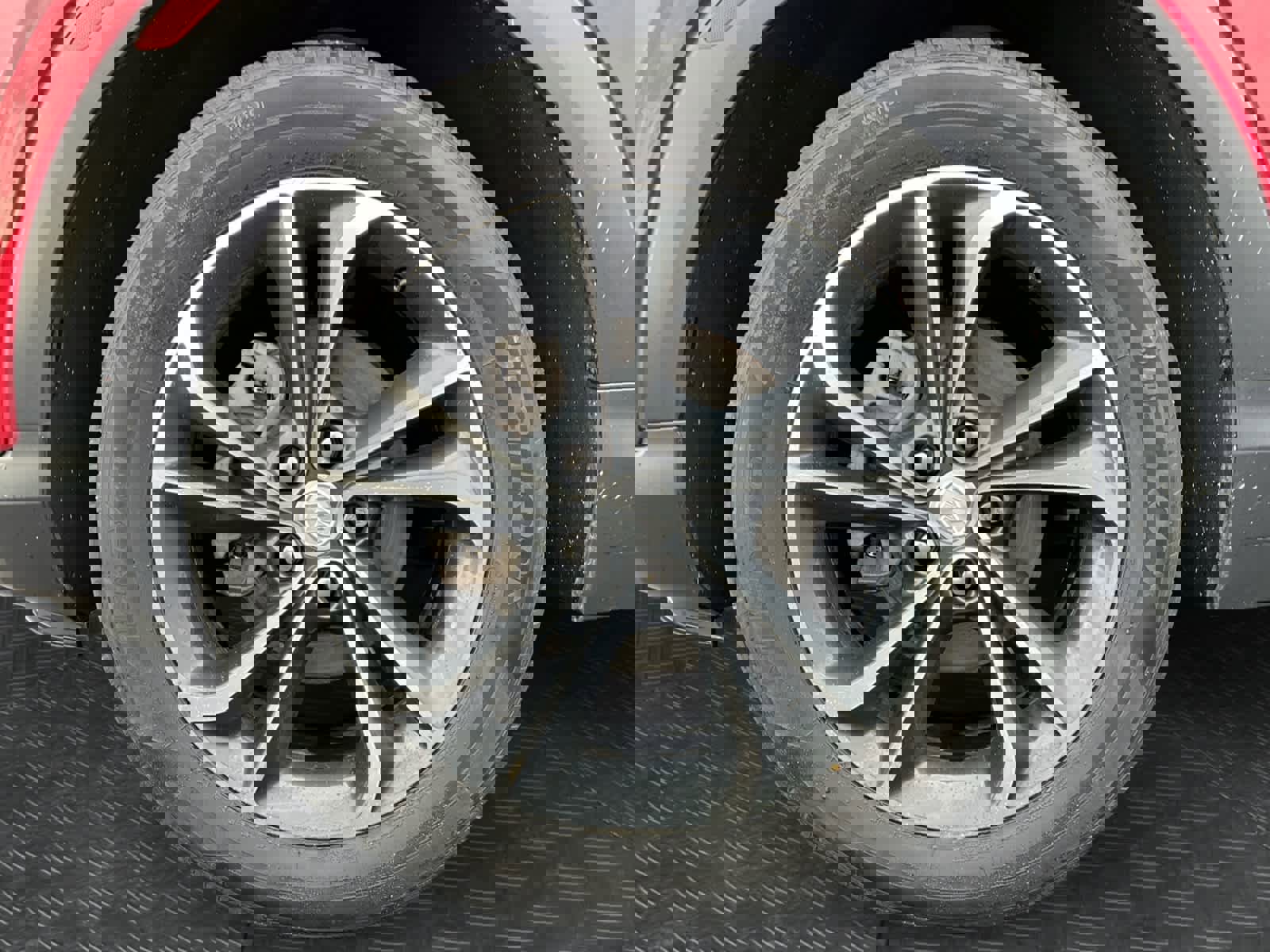 Used 2020 Buick Encore GX Essence image 16