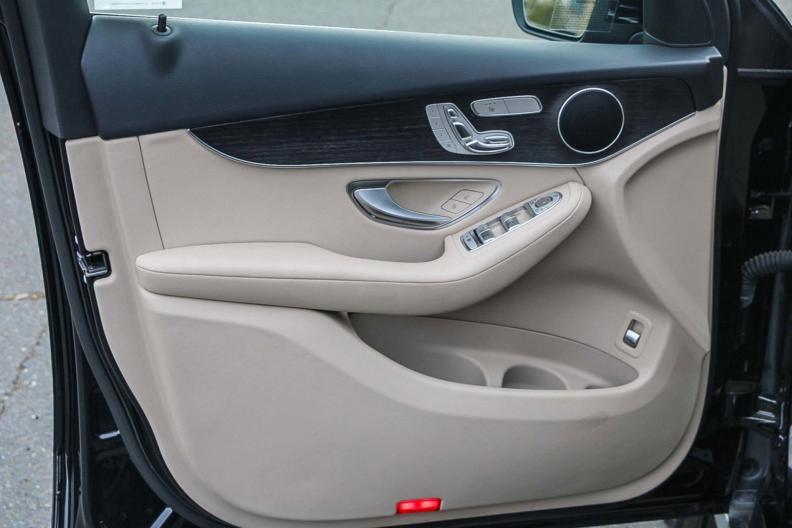 Certified 2022 Mercedes-Benz GLC 300 4MATIC image 18