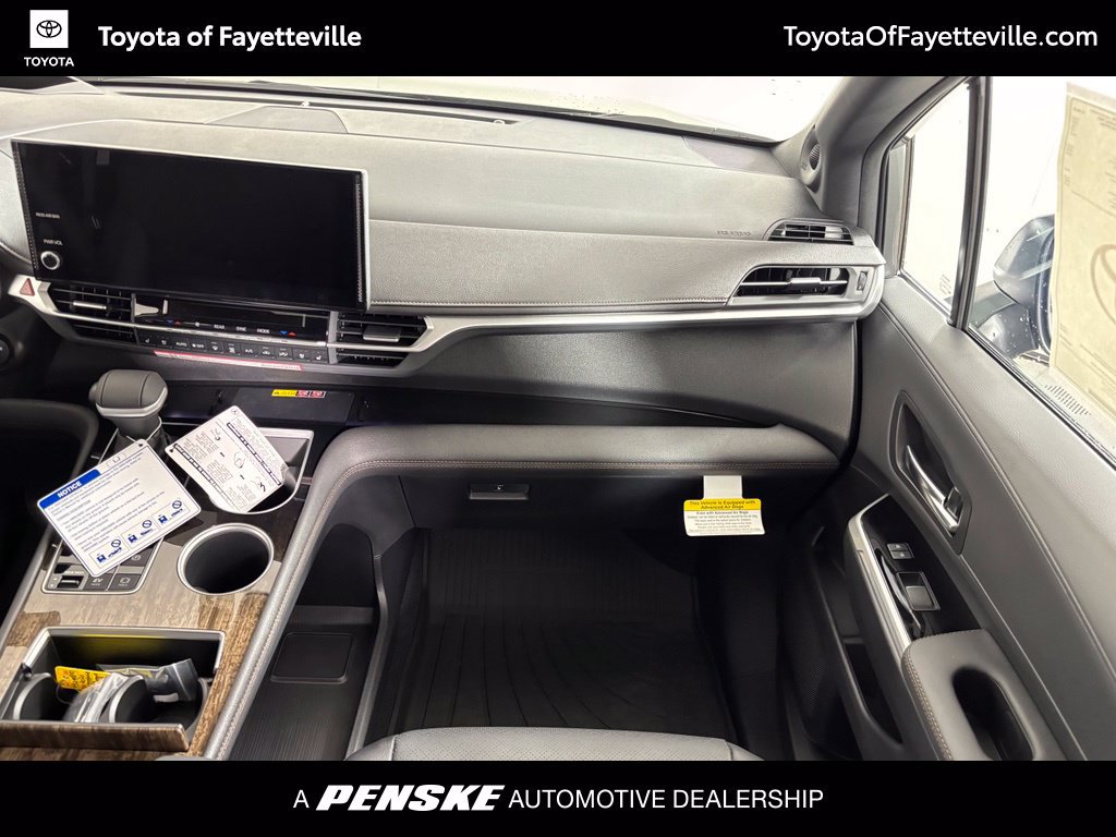 New 2026 Toyota Sienna Platinum AWD/4WD image 25