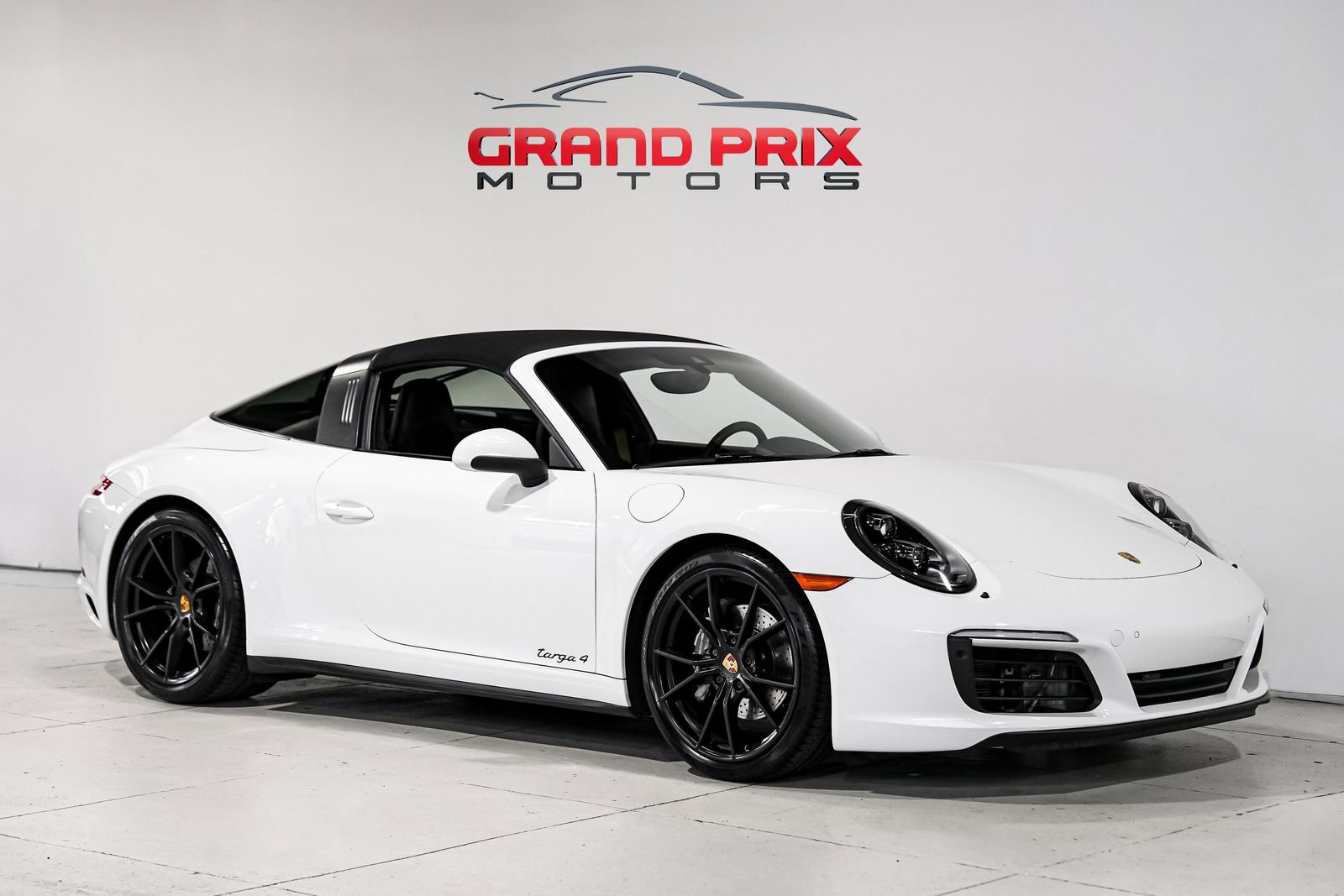 Used 2017 Porsche 911 Targa 4 AWD/4WD image 1