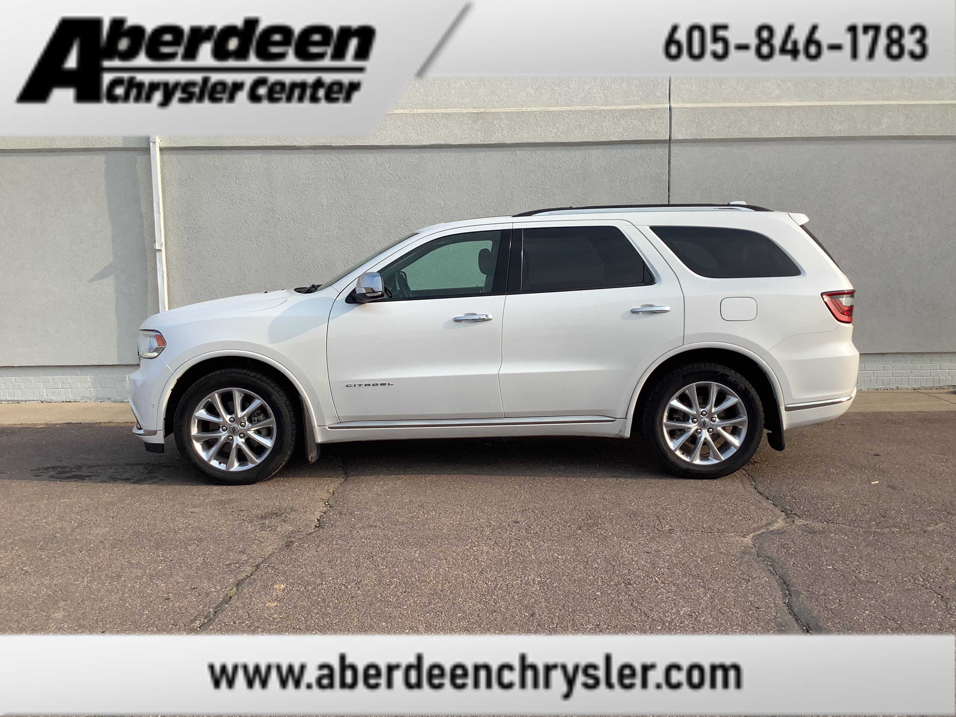 Used 2019 Dodge Durango Citadel w/ Technology Group AWD/4WD image 1