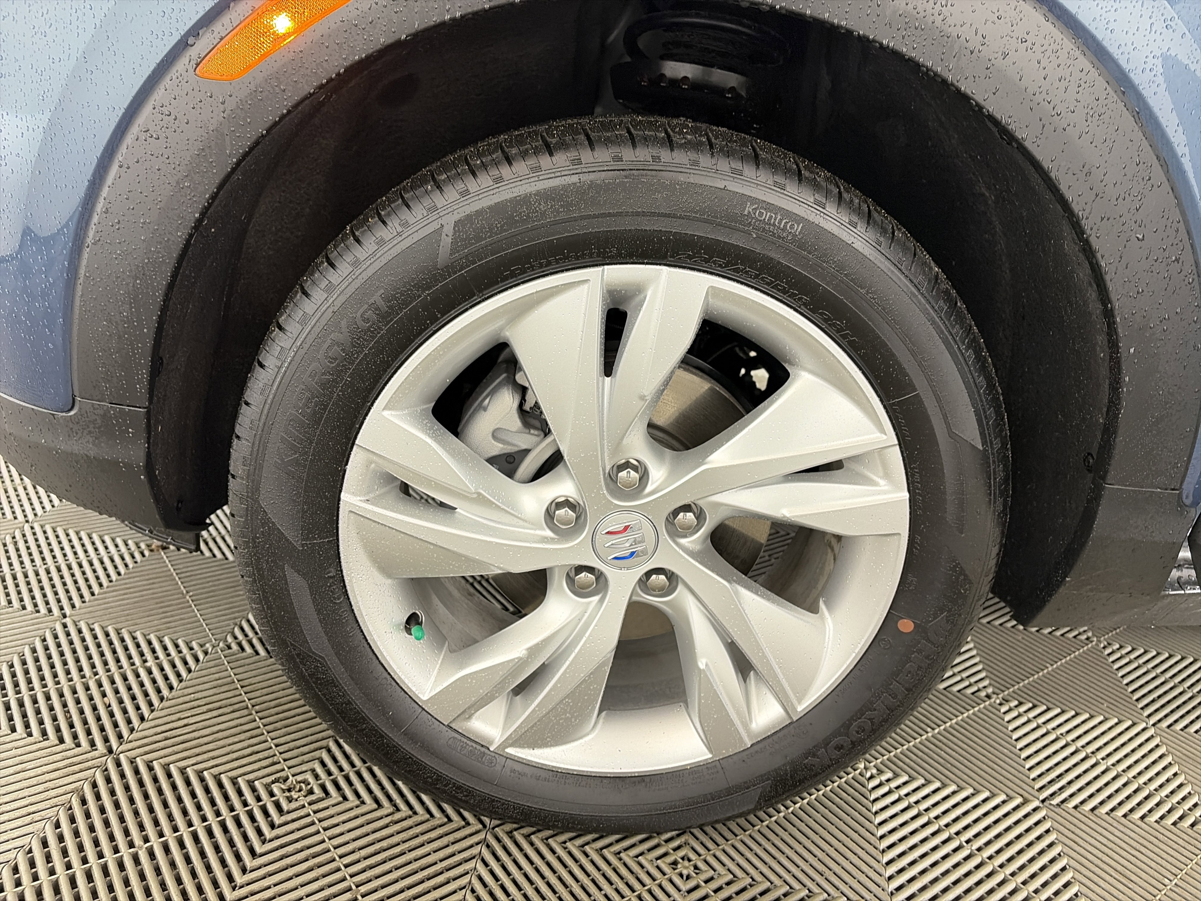 Certified 2025 Buick Encore GX Preferred AWD/4WD image 13
