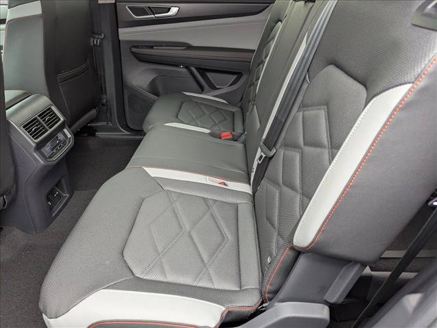 New 2026 Volkswagen Atlas Peak Edition AWD/4WD image 26