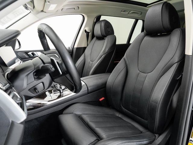 Used 2021 BMW X7 xDrive40i w/ Premium Package image 5