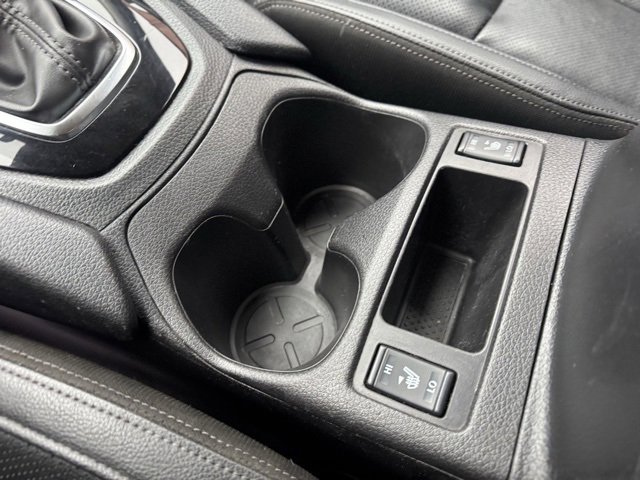 Used 2022 Nissan Rogue Sport SL image 17