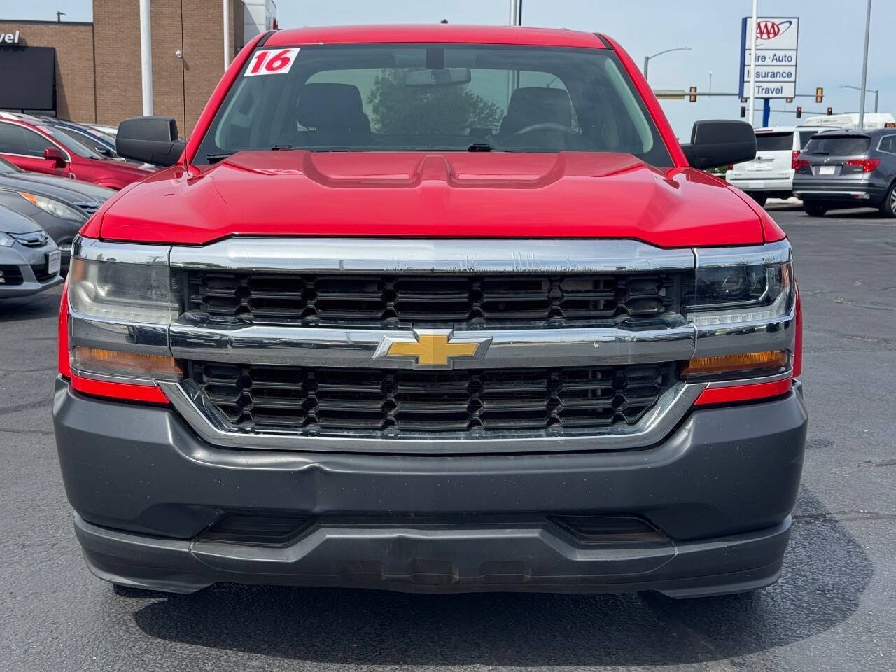Used 2016 Chevrolet Silverado 1500 W/T w/ Trailering Package RWD image 2