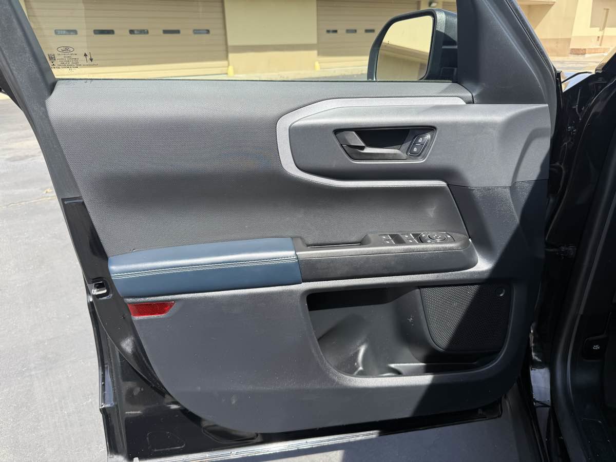 Used 2022 Ford Bronco Sport Outer Banks AWD/4WD image 12