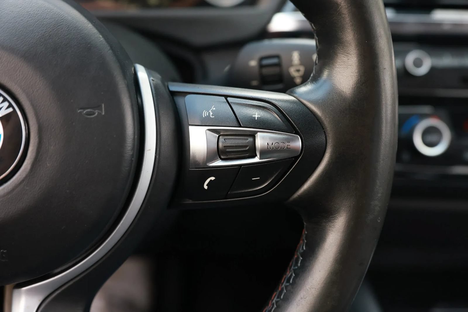 Used 2015 BMW M3 RWD image 28