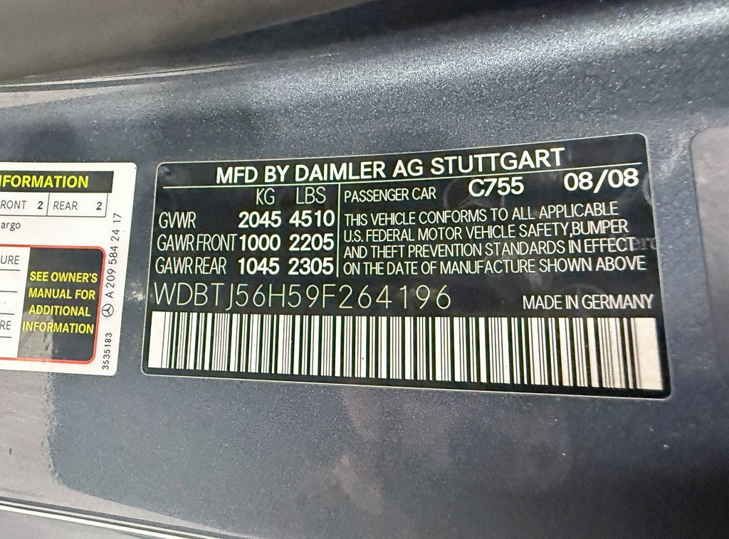 Used 2009 Mercedes-Benz CLK 350 Coupe image 38