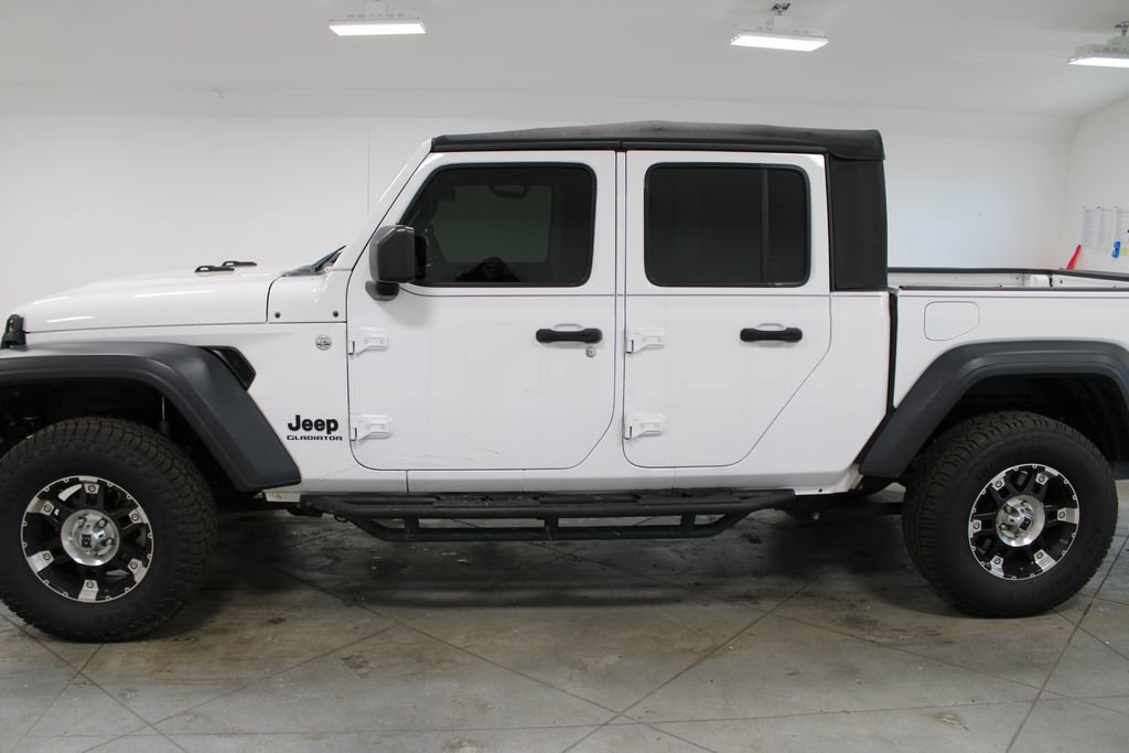 Used 2021 Jeep Gladiator Sport image 6