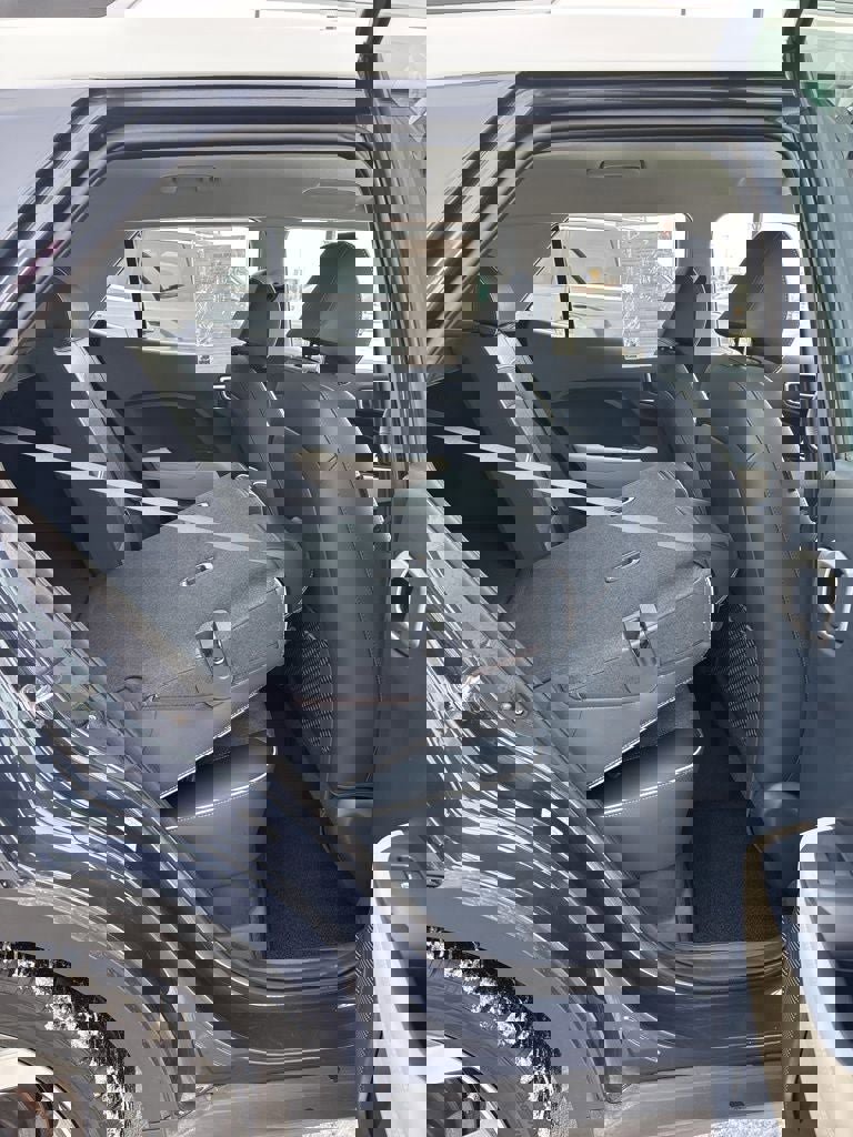 Used 2020 Hyundai Venue image 29