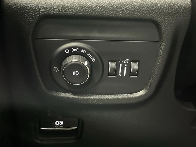 New 2025 Jeep Grand Cherokee Limited image 25