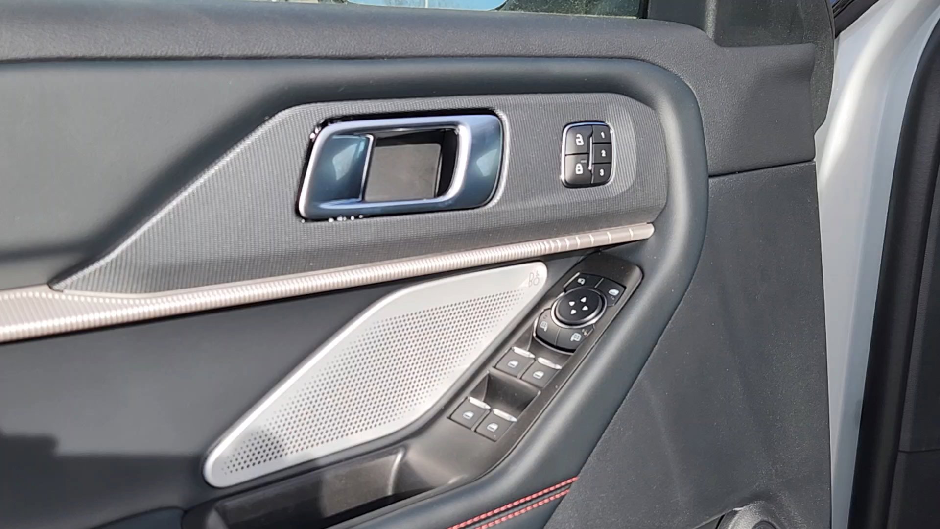 New 2026 Ford Explorer ST w/ Sun And Sound Package image 19