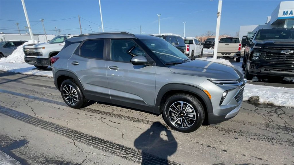 New 2026 Chevrolet TrailBlazer LT w/ Convenience Package image 3