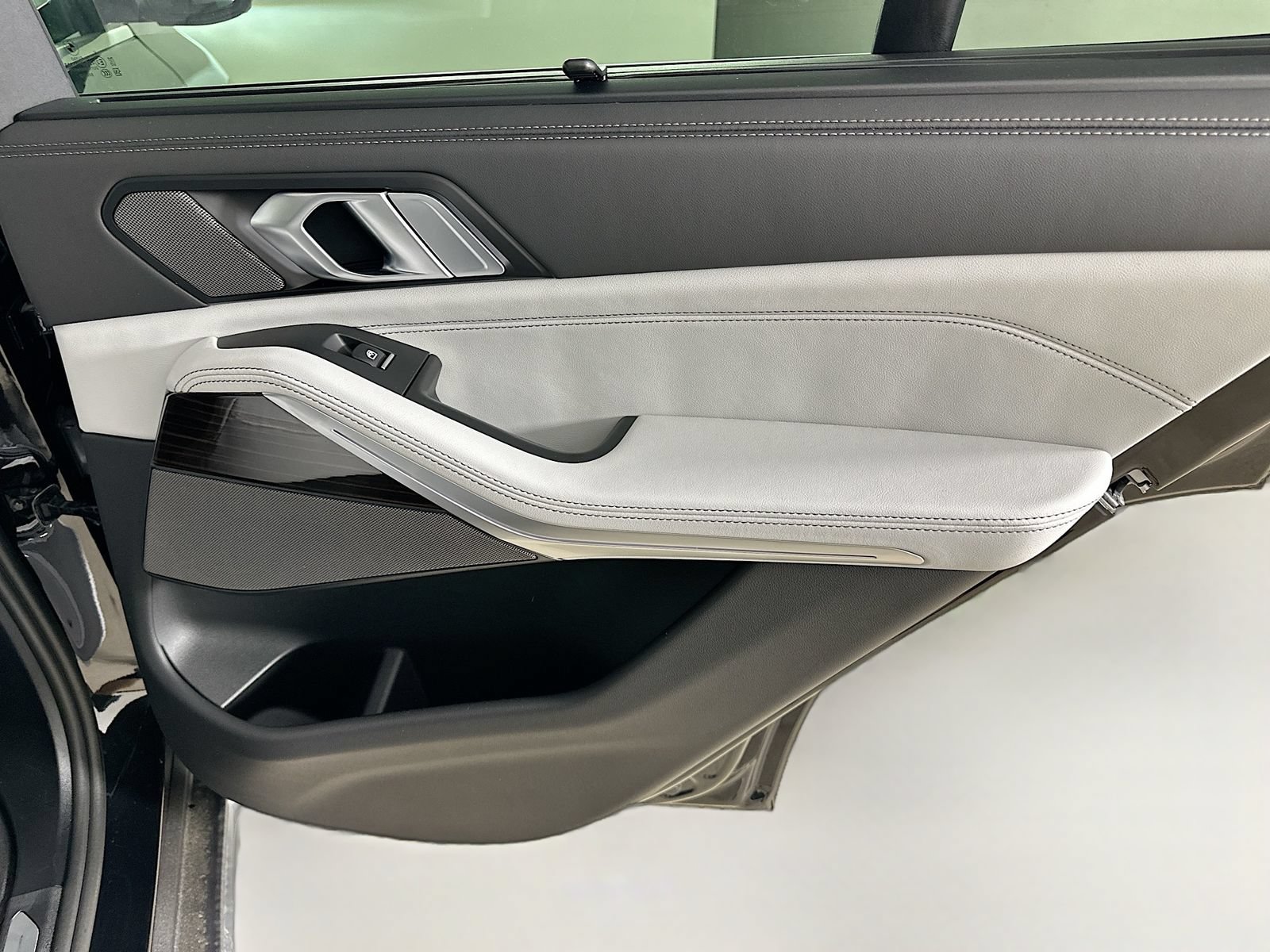 New 2026 BMW X5 xDrive40i AWD/4WD image 40
