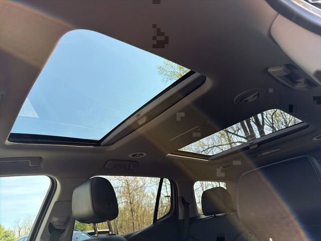 Used 2023 GMC Acadia SLT AWD/4WD image 20